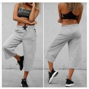 IVY PARK Beyoncé Cropped Wide Leg Sweatpants Heather Grey Size XXS
